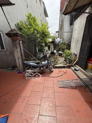 đất-tt cửu việt - phân lô - ô tô tránh cổng - đường thông - kinh doanh ol- tương lai giá trị