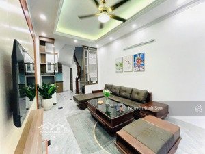 bán nhà ngọc thuỵ 48.6m 6.5 tỷ 5 tầng mới mt 5m