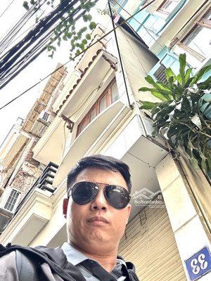 hiếm hót giá tốt .ngõ ô tô vào nhà. ngõ thông . chủ thiện chí bán . giá còn bớt