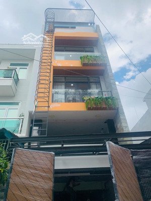 giảm sốc 2.5 tỷ. bán gấp nhà mặt tiền 6 tầng, đường nb phạm thế hiển. nhà đẹp ở ngay, quận 8