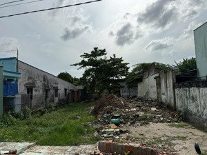 cần bán nhanh đất trường thạnh q9, 281m², hẻm ô tô, ngang 12m, vuông vức, giá 10.5 tỷ.