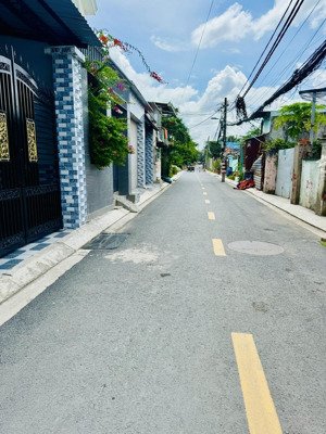 nhà phố 80m2, đường ô tô tránh, tương lai căn góc 2 mặt tiền 10m, gần kcn linh trung 2, bình chiểu