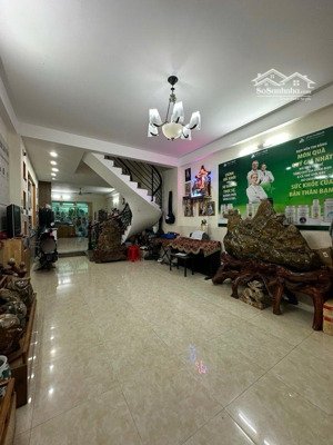 bán nhà mặt phố 90m2, 12,4 tỷ tại đường 109, phước long b, q9, hcm