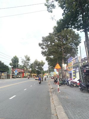 bán đất mặt tiền lê hồng phong gần ngã 3 phú lợi, 230m2 có 100m thổ cư, giá đầu tư.