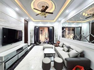 bán nhà phú minh, minh khai, dt 42m2, 4t, mt 5m, giá chào hơn 6 tỷ, có thương lượng, full nội thất