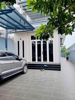 Cho thuê biệt thự 7 x 30 Đại học bách khoa đường đỗ xuân hợp