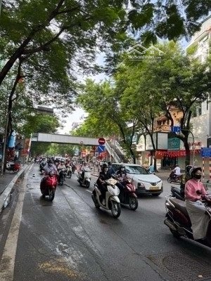 siêu phẩm kim cương thái hà - phân lô - vỉa hè - ô tô tránh 120m 7 tầng , chào giá 52 tỷ