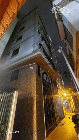 nhà cầu giấy - 73m2 7t thang máy - lô góc 2 thoáng - 24pkk gần phố - giá 18.x tỷ.