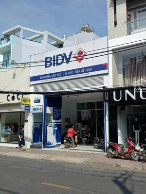 bán tòa nhà mt huỳnh văn bánh - quận phú nhuận - ( 7x22) - 2 tầng - hdt 140tr/th - bán 62 tỷ