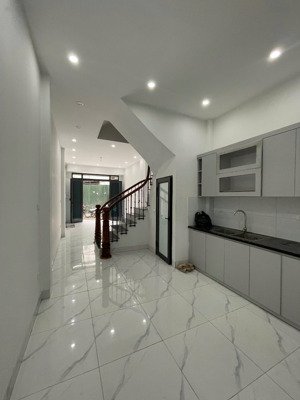 bán nhà riêng 6.4 tỷ vnd, 38.5m2 tại xã tam hiệp, thanh trì, hà nội giá ưu đãi. ô tô 4 chỗ đỗ cửa