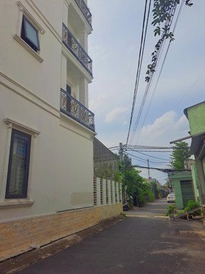 hiếm - 4 tầng - hẻm 6m đường quốc lộ 13 dt 60m2 kế bên đinh thị thi vạn phúc city chỉ nhỉnh 7 tỷ