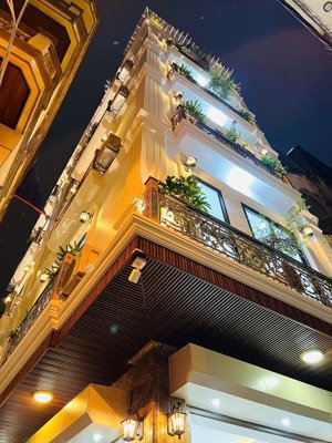 bán tòa building nghĩa tân - tô hiệu . 70 m2 , phân lô có vỉa hè , 9 tầng , kinh doanh , ( 38 tỷ )