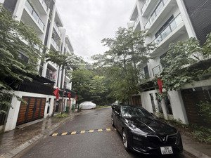 nhà phân lô, vỉa hè kđt phú diễn, btl - 80m2 - 6 tầng, thang máy - mt 5m - ô tô - giá 27.8 tỷ