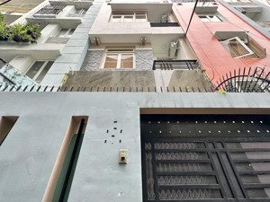 nguyễn trãi quân 1 nhà 4 tầng hẻm 4m diện tích 4,8x9m giá 9,9 tỷ.