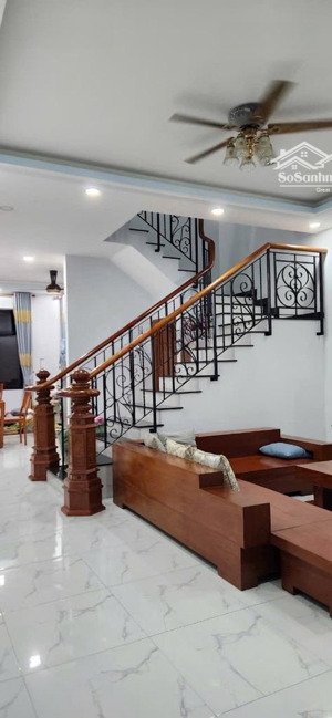 bán nhà khu biệt thự an ninh, dân trí cao cát lái, q2, 83m2, chỉ 10,8 tỷ