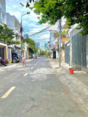 bán mt lê lai - thạch thang giá rẻ ngay trung tâm thành phố