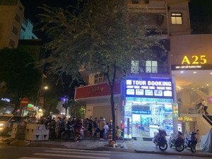 mặt tiền kinh doanh vip hiếm đẹp lê thánh tôn q1, dt 26m2 dân xây 4 tầng, bề ngang 3.8m, chỉ 14 tỷ