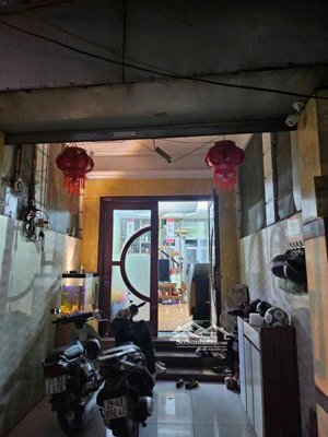 chính chủ bán nhà ngõ 30 phú mỹ, 53m2, 3 tầng, giá 9.69 tỷ có thương lượng