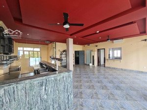 cần cho thuê nhà nguyên căn sát biển kinh doanh khu phố tây, đường nguyễn thiện thuật