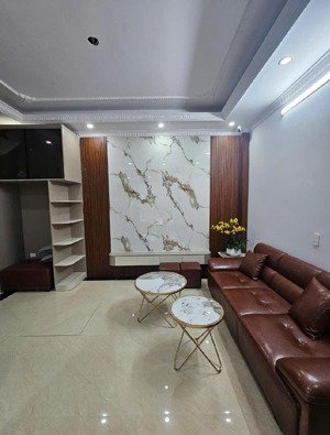 nhà đẹp hiếm lê thanh nghị - trung tâm hai bà trưng - hà nội - gần các trường đại học - nhỉnh 9 tỷ