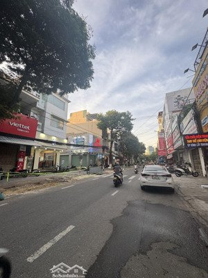 bán nhà cấp 4 mặt tiền đường 10.5m sát nguyễn văn linh kinh doanh siêu đỉnh