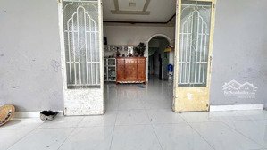 đất và nhà cấp 4 có thể vừa ở vừa cho thuê nhà ở phước đồng nam nha trang diện tích: 379,8m2