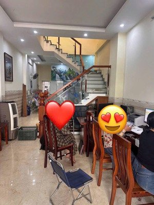 rẻ vô địch bán nhà hóa sơn 2, 5,7 tỷ, 52m2, 3pn, 3wc, 3 tầng