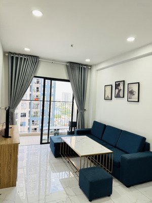 chính chủ bán 2pn2wc 70m2 sổ sẵn tầng 16 full nt mới như hình giá 2ty250 bao thuế phí ngay vincom