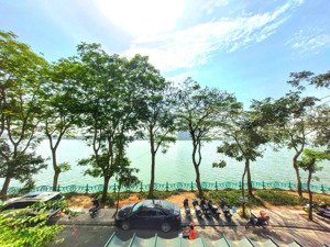 bán nhà riêng phố nhật chiêu, tây hồ - 12,2 tỷ, 64m2, 5 tầng - nhà mới, thang máy, gần hồ tây