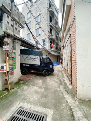 bán nhà dân xây 3 mặt ngõ, 1 mặt thoáng - ô tô - thạch bàn long biên