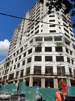 chuyển nhượng toà vp kết hợp nhà ở quận thanh xuân 5700m2 16 nổi 2 hầm lô góc, mt 60m giá 118tr/m2