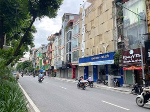 gia đình tôi cần bán mảnh đất mặt phố kim mã ba đình. diện tích 623m2 mặt tiền 18m