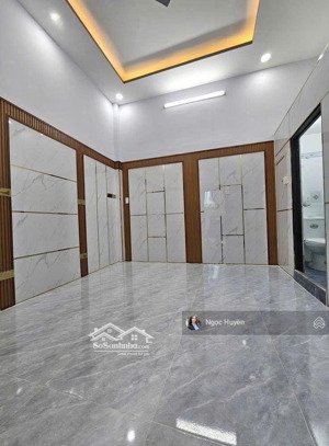 kẹt tiền bán - nhà 2 tầng - hxh - đường số 8 - p, linh xuân, dt: 180m2 - giá 6,1 tỷ