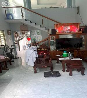 Bán nhà HXH đường 1A, Ấp 1B, Vĩnh Lộc B, Bình Chánh, 105m2, 2 tầng, ngang 5.1m. Có sổ hồng riêng