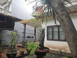 nhà riêng đẹp bán tại chùa quỳnh, 24 tỷ, 193 m2, 2 tầng, pháp lý đầy đủ