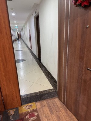 cho thuê căn hộ cao cấp 100m, vị trí trung tâm, gần bến xe mỹ đình