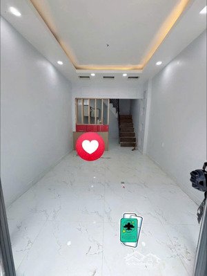 q4 nhà đẹp hoàng diệu 1/4m tới nhà . shr 34m2 . 3tầng btct. không quy hoạch. nhà mới .6.499 tl .