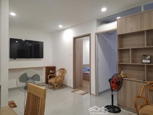 căn hộ 2pn full nội thất_8 triệu/th 