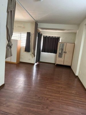 cho thuê nhanh căn 1pn-may lạnh- giá tốt- an ninh 24h- thoáng mat- kg ngập nước- kg kẹt xe- sát q2