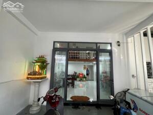 Bán nhà Kiệt OTO 5m NGUYỄN PHAN VINH, cách biển 2p DT 113m2 giá 5ty9 LH 0942992361