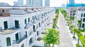 chính chủ gửi bán căn 140m2 view công viên hồ điều hoà 65ha giá 54,6 tỷ, lh 