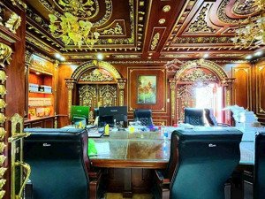 bán gấp biệt thự dát vàng 1 hầm 5 lầu 8x22m trung tâm gò vấp hạ giá từ 60 tỷ xuống còn 37.9 tỷ