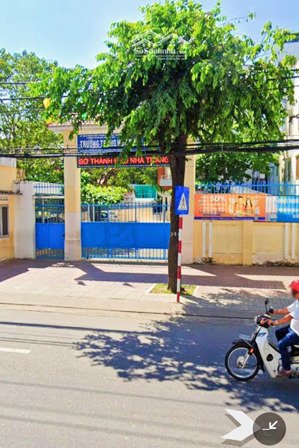 mặt tiền lê hồng phong ngang 5,5m - đối diện trường học, giá: 6,8 tỷ