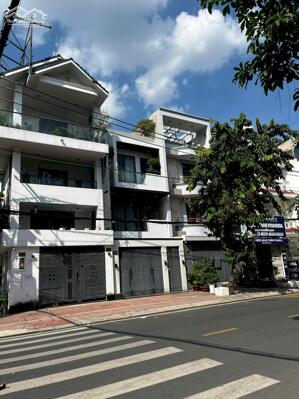 Bán nhà Cư Xá Phan Đăng Lưu, 3,3x19m, khuôn đất chuẩn, hàng hiếm khu trung tâm, chỉ 7,4 tỷ TL