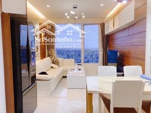 căn hộ cao cấp, thuê giá 17tr/th, công viên nội khu - hồ bơi tràn, có chổ ô tô, tiện ích quanh q10.