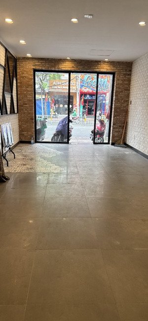 cho thuê nhà mặt tiền đường số, 3 lầu quận 4