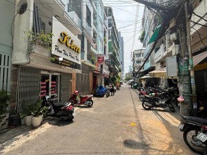 bán hxh 212 đường nguyễn trãi, quận 1, tp. hcm, 9,8 tỷ, 75m2