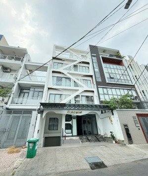 bán khách sạn siêu đẹp nguyễn gia trí (d2), phường 25, bình thạnh, h, 6 lầu, 180 tr/tháng, 58 tỷ tl