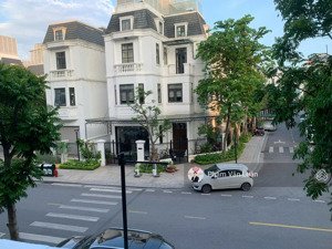 căn hộ studio cho thuê rẻ nhất vinhomes imperia, full nội thất cơ bản chỉ với 5tr/tháng