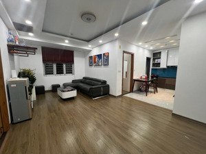 full nội thất đẹp - bán 3 ngủ tầng trung 80m2 toà htt 89 phùng hưng, hà đông